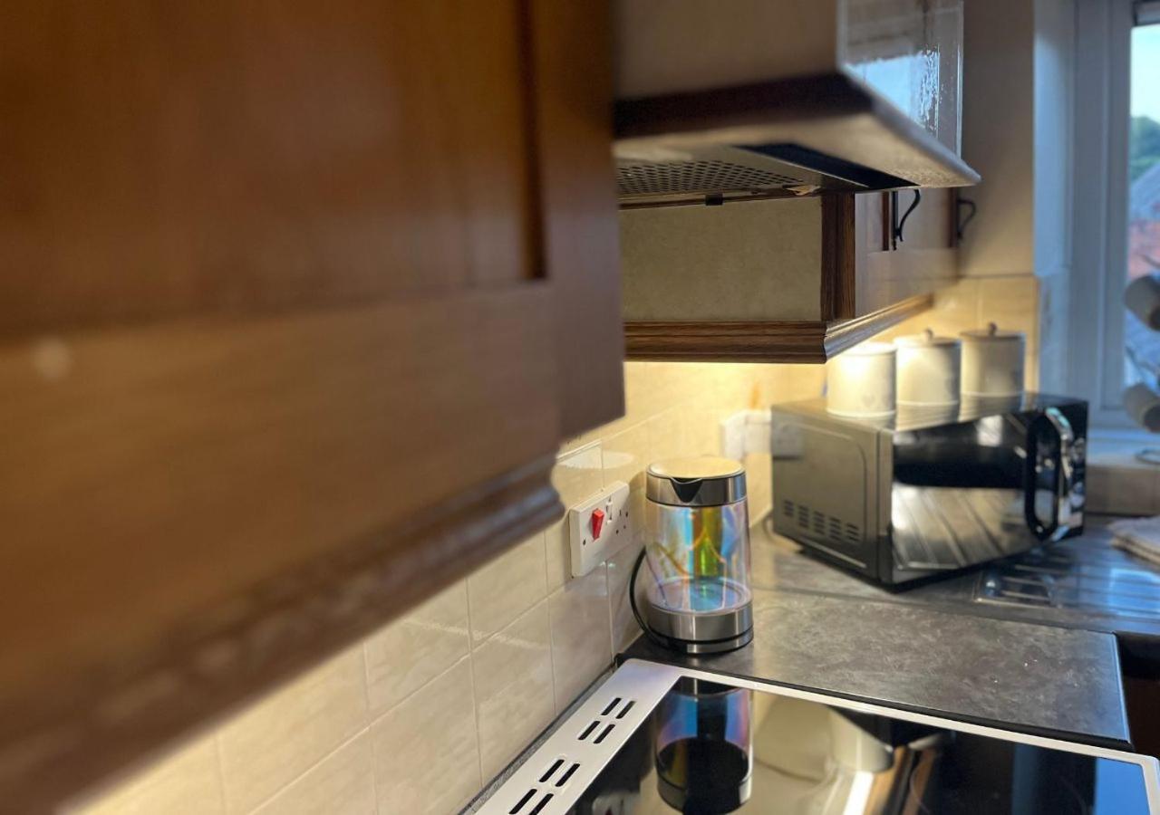 3 Bedroom Apartment, Ballymena, The Wee Stop Gap Εξωτερικό φωτογραφία