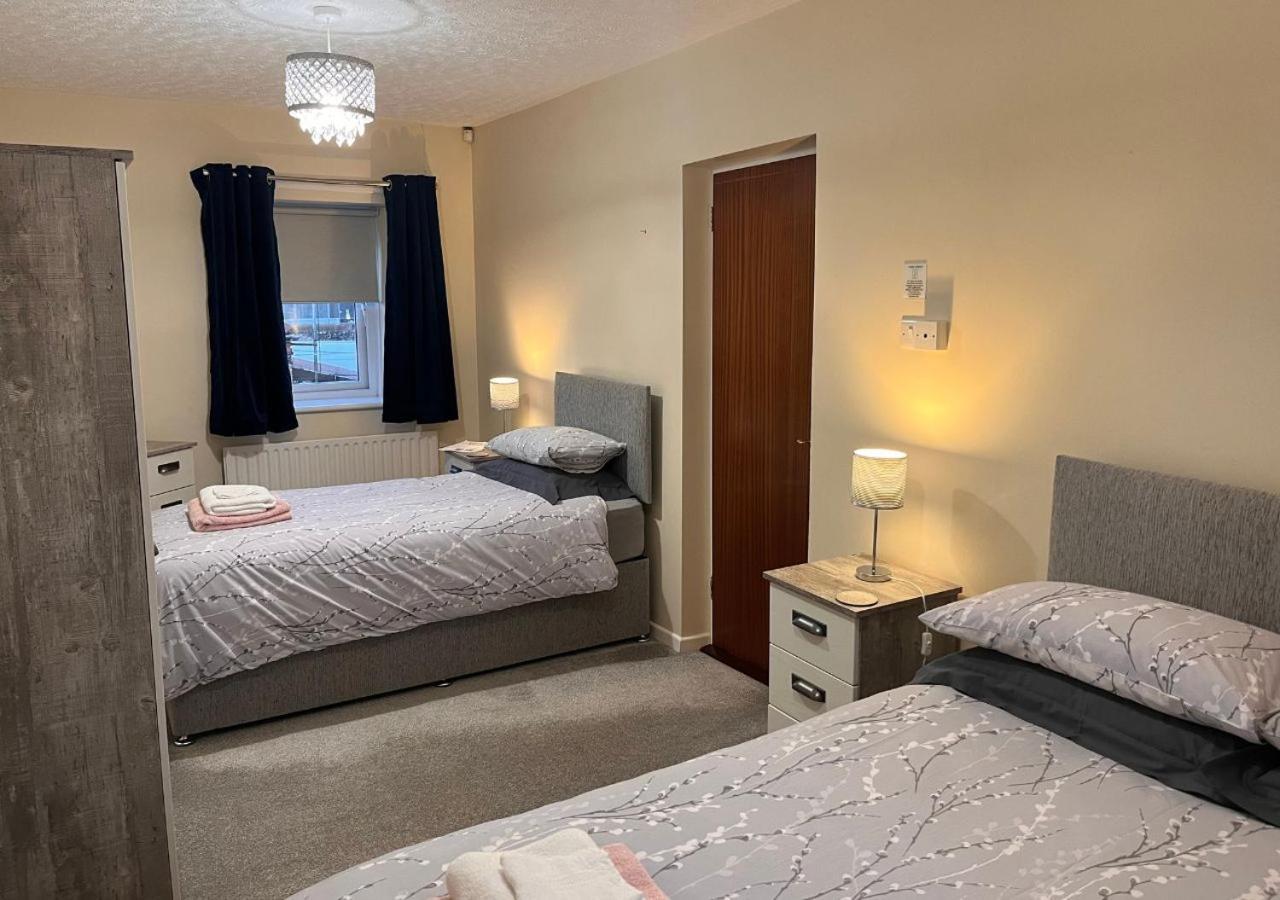 3 Bedroom Apartment, Ballymena, The Wee Stop Gap Εξωτερικό φωτογραφία